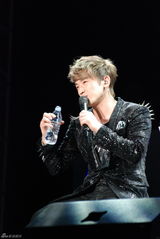 高清组图：神话李玟雨北京会歌迷劲歌热舞