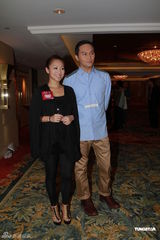 组图：梁安琪不问何超云恋情 否认赌王赠送近亿股份