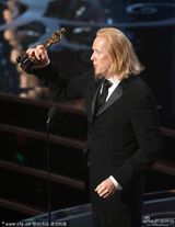 组图：《刺杀本拉登》获最佳音效剪辑奖