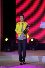 组图：秦海璐获最佳女主角奖 感慨演好大赤包很难