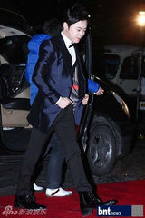 组图：金载沅孙丹菲等盛装亮相MBC演技大奖红毯