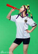 幻灯：芙蓉不畏“乌鸦”称号 披三国队服尽显妖娆