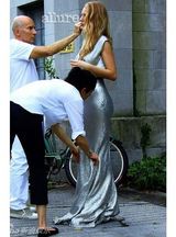 组图：“绯闻女孩”布莱克-莱弗利拍摄性感写真