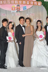 组图：谢婷婷安志杰甜蜜秀 对霆锋柏芝复合不表态