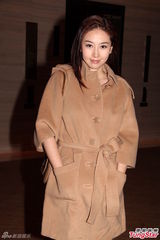 组图：陈爽梁梓轩大婚 姊妹团性感陪嫁