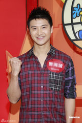 组图：田亮自曝儿女怕水 避谈郭晶晶婚事