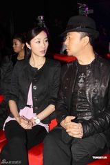 高清组图：《囧探佳人》曝终极海报 启动新浪官网