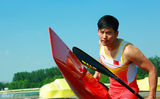 组图：于晓光皮划艇帅气写真 盼队友奥运摘金