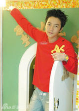 组图：韩星张根硕童年旧照集锦 稚嫩青涩美少年