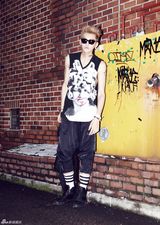 策划：韩版长腿偶吧 把长裤穿成九分裤的男人们