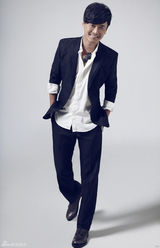 组图：赵会南时尚写真 解读《民国往事》狠角色