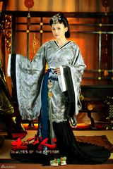 高清组图：《王的女人》陈乔恩版吕后造型曝光