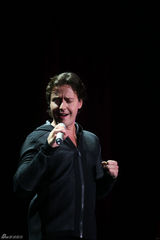 组图：汤灿演唱会迎来VITAS 彩排敬业一丝不苟