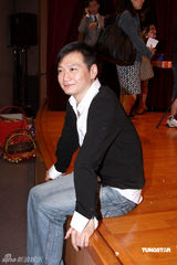 高清图：《掌上明珠》浓情宣传 商天娥和男友秀恩爱