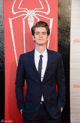 组图：艾玛和加菲情侣档现身《超凡蜘蛛侠》洛城首映