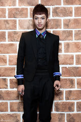 高清组图：对话韩国新团C-Clown 清唱新歌秀唱功