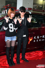 宝弟代父捐车“火鸟一号”了高凌风遗愿