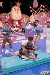 组图：余文乐方力申陈静出席游戏节目录影