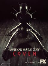 组图：《美国恐怖故事》曝新海报 新老女巫亮相