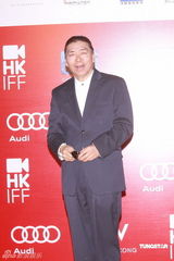 高清图：香港电影节开幕红毯 汤唯鲍起静等群星汇聚