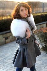 组图：王梓诺被称小林志玲 拍杂志求美不怕冷