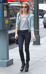 组图：艾玛-罗伯兹现身豹纹墨镜抢眼