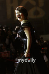 组图：《大叔》韩国电影大奖颁奖礼席卷7项大奖