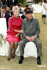 高清：陈国邦迎娶罗敏庄现场洒泪 众无线艺人道贺