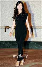 组图：音乐剧《佐罗》首尔发布 曹承佑携主创出席