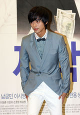 高清图：《富翁的诞生》制作发表会 众主创出席