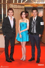 组图：柯佳嬿元宵节朋友相伴邱泽无意与杨丞琳复合