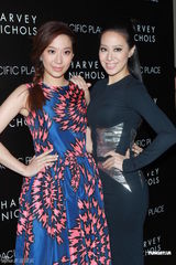 组图：江若琳庄思敏站台 Jocelyn豹纹装秀美背