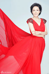 组图：邬倩倩新年写真曝光  气质优雅高贵迷人