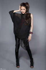 组图：叶熙祺性感写真上演暗夜诱惑