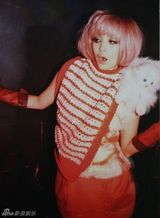 组图：岩佐真悠子性感写真突破尺度