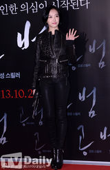 组图：f(x)宋茜雪莉等助阵《共犯》VIP试映