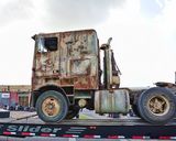 组图：《变形金刚4》曝片场照 男主角亮相