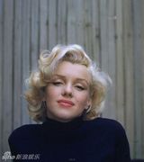 组图：玛丽莲-梦露金色卷发火红丰唇性感迷人