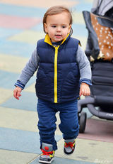 策划：明星宝宝着装大PK 小七苏瑞领衔萌妹子