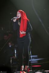 组图：歌手2邓紫棋变嘻哈女孩 动力火车首登场