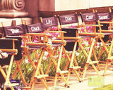 组图：《绯闻女孩》派对奈德被整 恰克醉卧美人塌