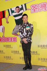 组图：《男人如衣服》迎中秋 林峰与熊黛林比高