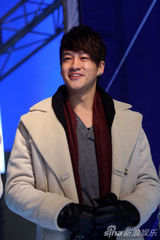 幻灯：《美女如云》启动 田亮回应“撇妻女”事件