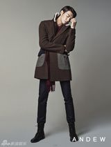 组图：韩星金英光为代言服装拍硬朗帅气写真