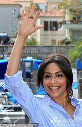 高清组图：《米拉尔》亮相 导演朱利安携妻子亮相