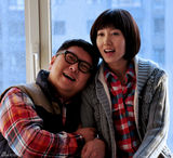 组图：《经济适用男》高露邻家形象甜美可人