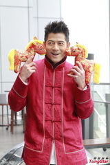 组图：郭富城受伤不再凌空跳舞 母亲放弃催婚