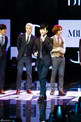 独家高清：韩团MBLAQ发新辑《BROKEN》化身暖男