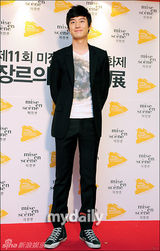 组图：金雅中李济勋等出席短篇电影节开幕仪式