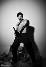 组图：让子弹飞老四杜奕衡时尚大片 展铁血热情